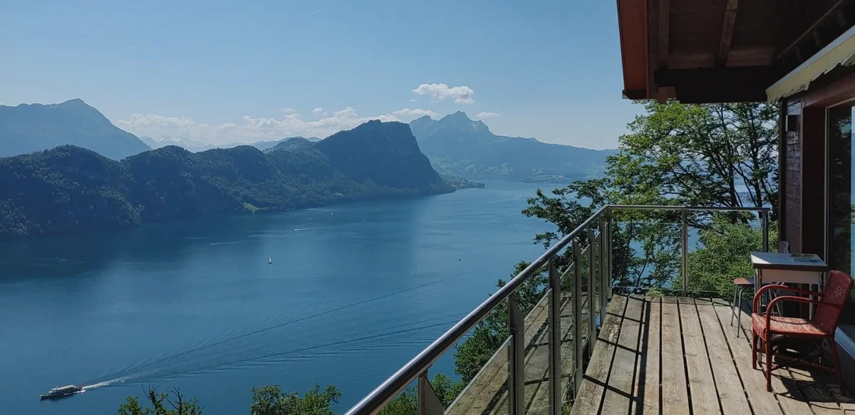 Glasgeländer – edel, sicher, selbst montiert.