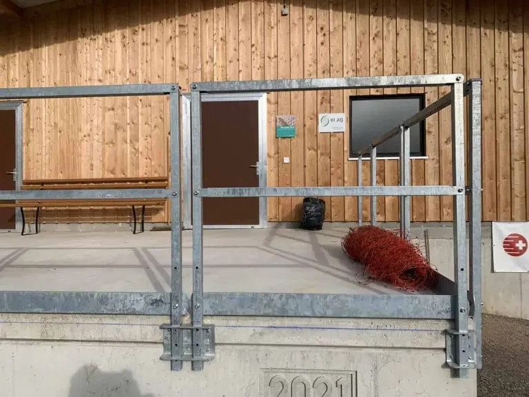 Demontierbares Industriegeländer